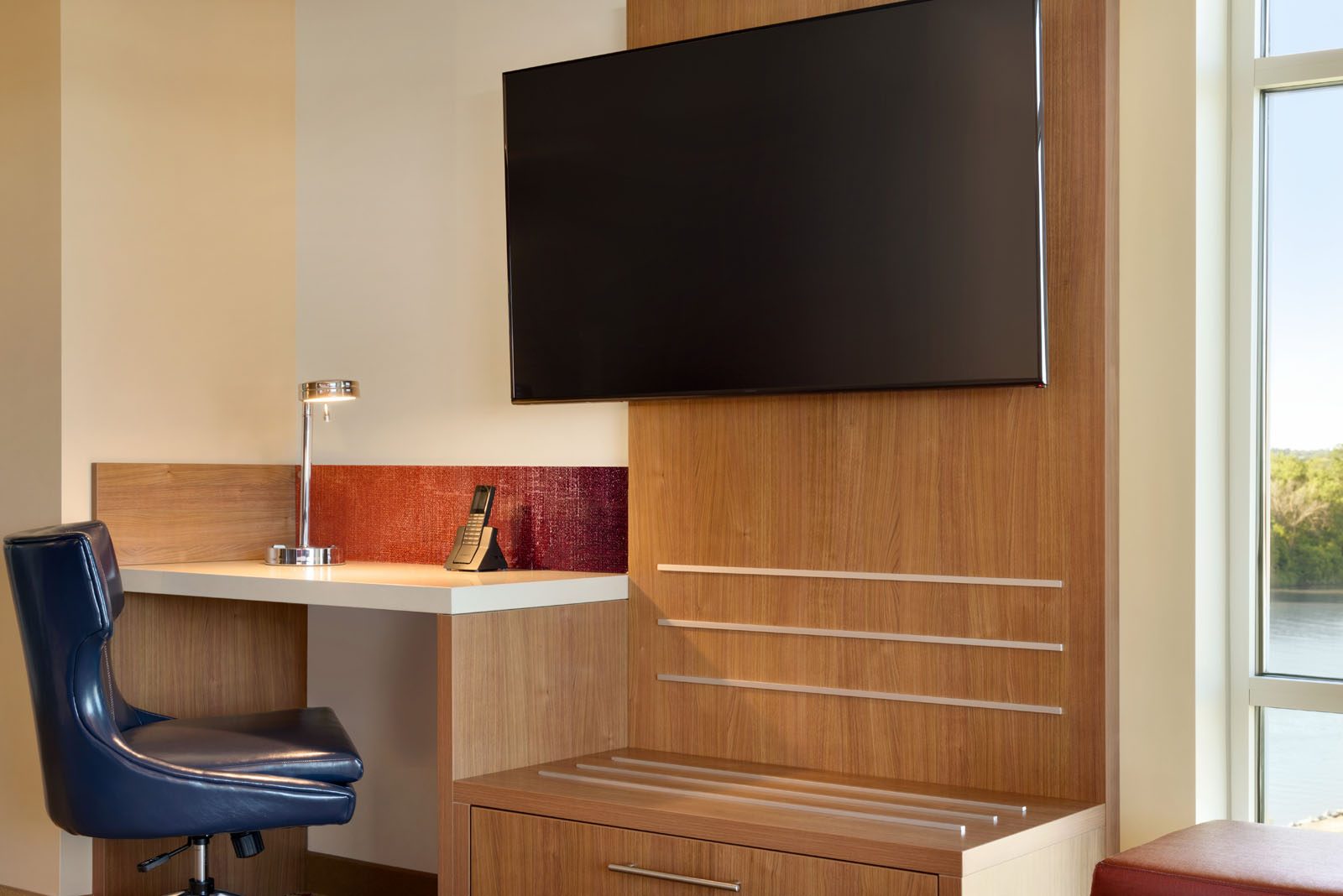 Harbor View King Suite